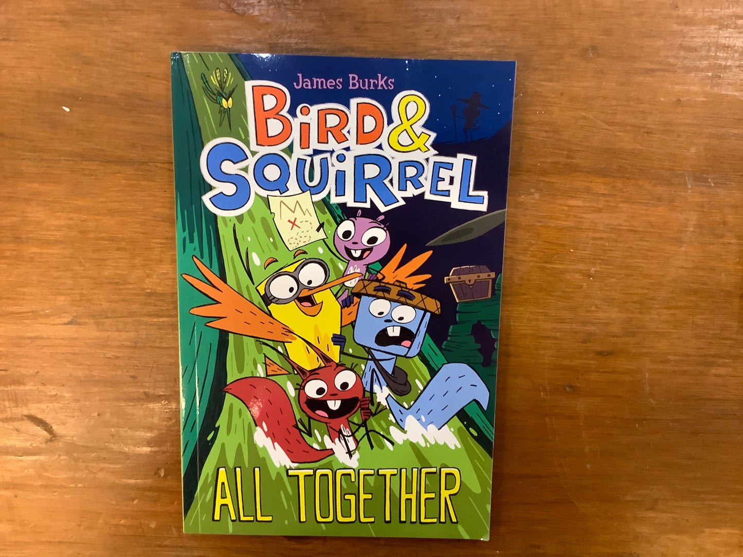 BIRD & SQUIRREL ALL TOGETHER (HB)
