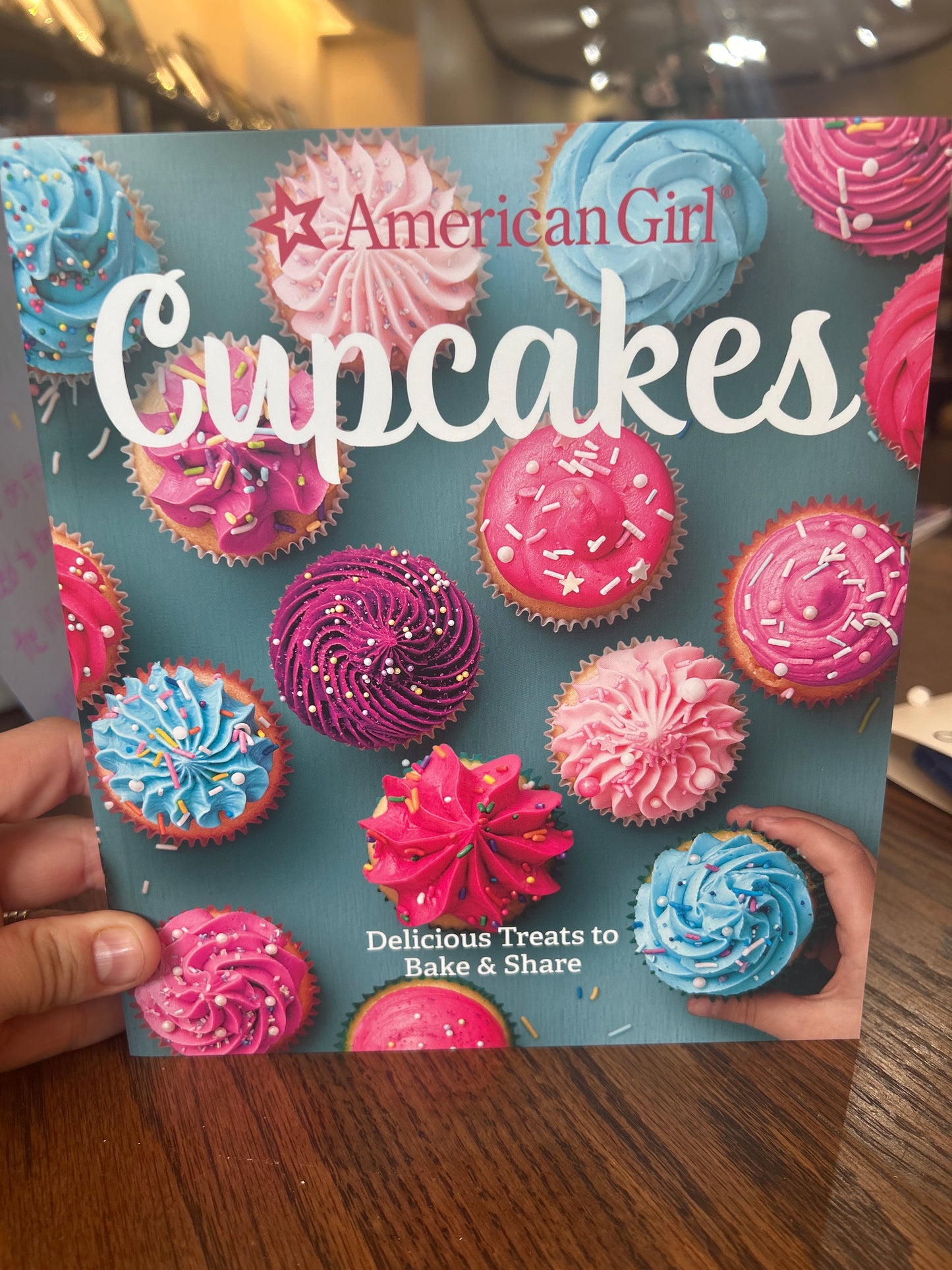 AmericanGirl Cupcakes Cookbook