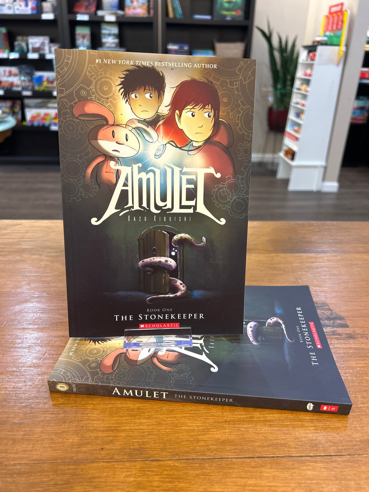 Amulet, Book One: The Stonekeeper