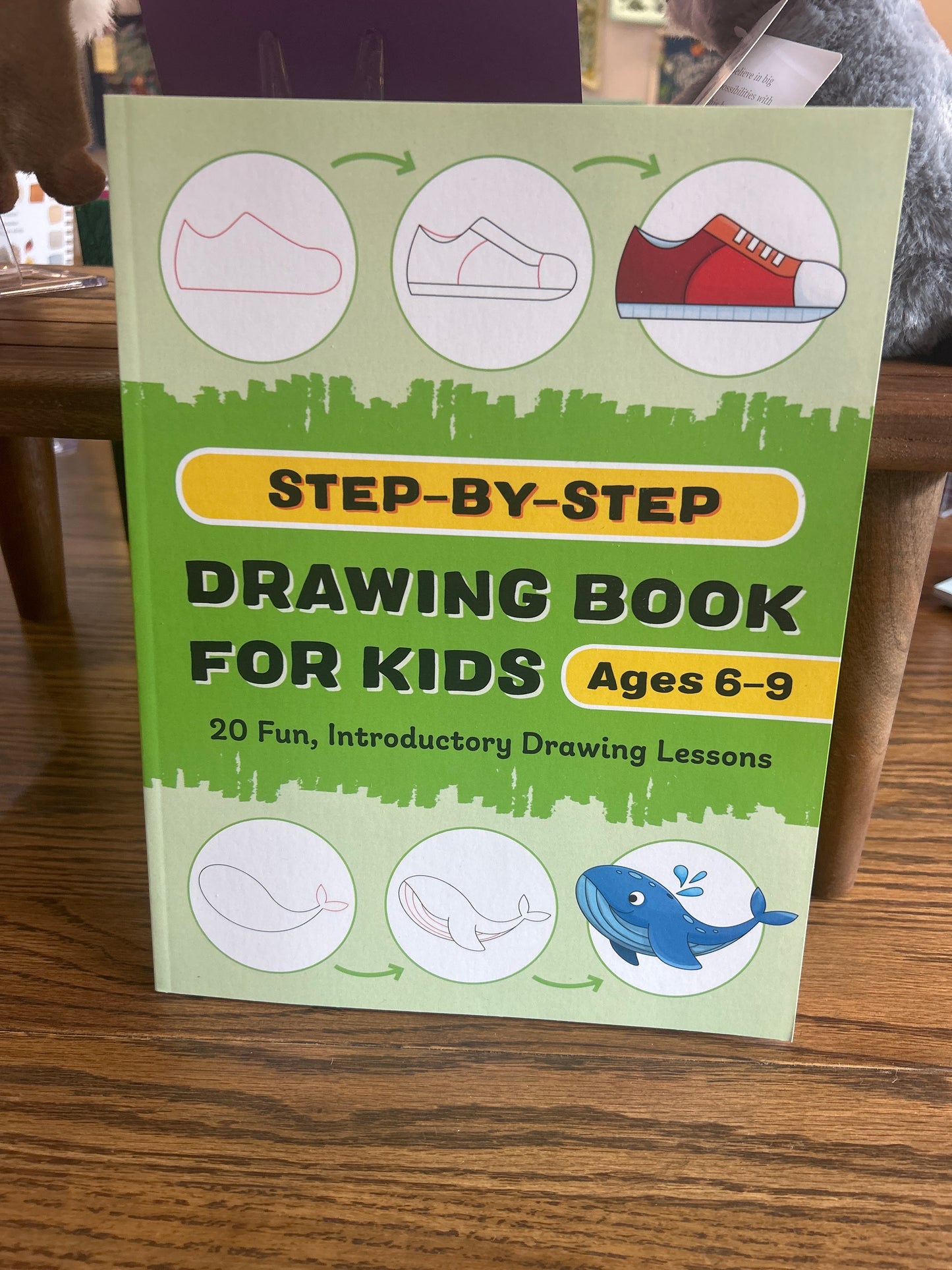 Step-by-Step Drawing Book (Ages 6-9)
