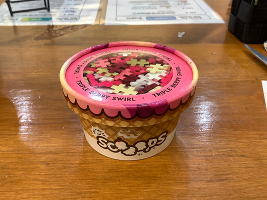 Plus Plus Scoops:  Triple Berry Swirl