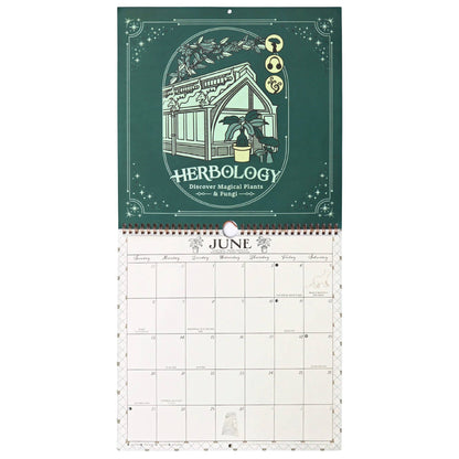 Harry Potter Return to Hogwarts 2027 Spiral Wall Calendar