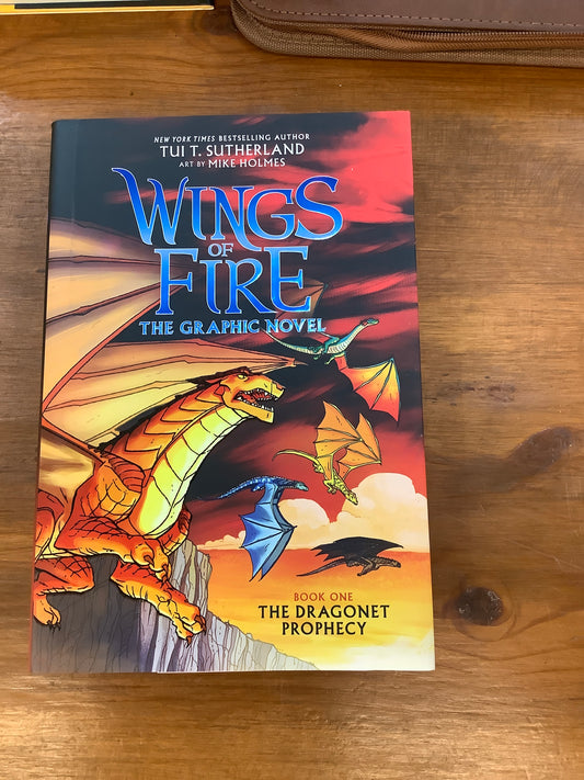 WINGS OF FIRE GRAPHIC NOVEL #1: THE DRAGONET PROPHECY (HB)