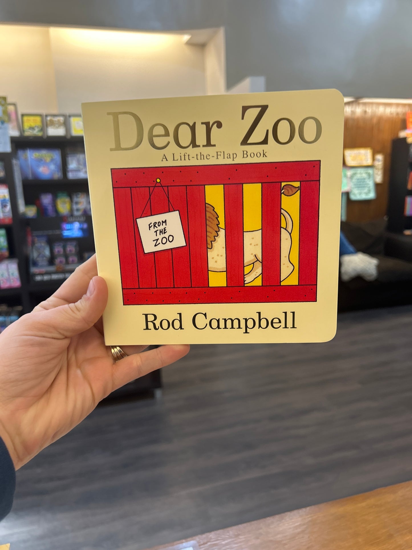 Dear Zoo by: Rod Campbell