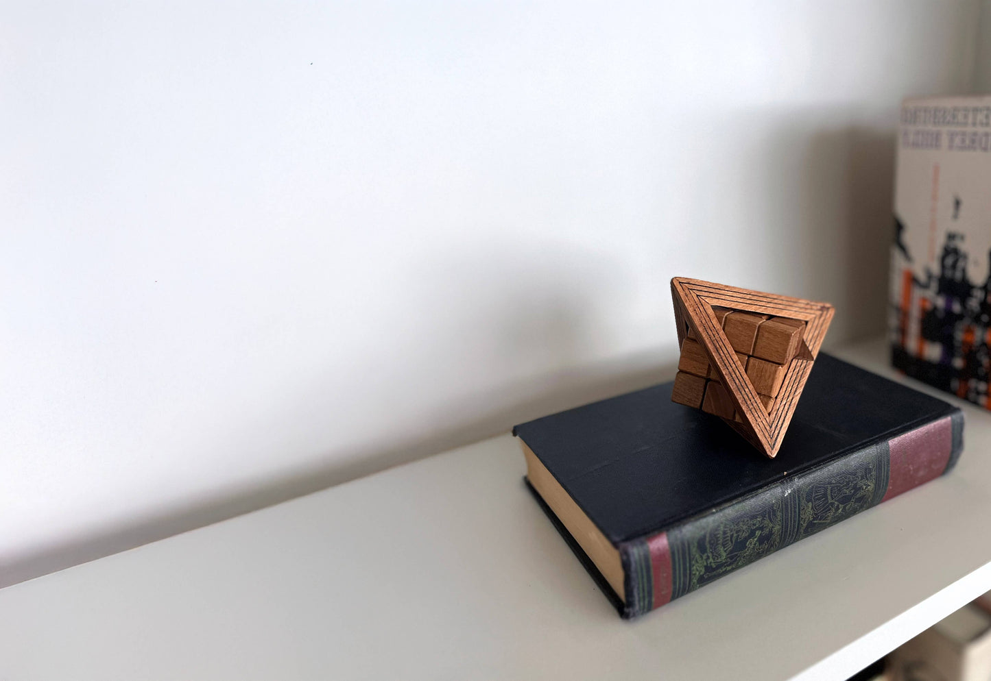 True Genius Egyptian Triglyph Puzzle