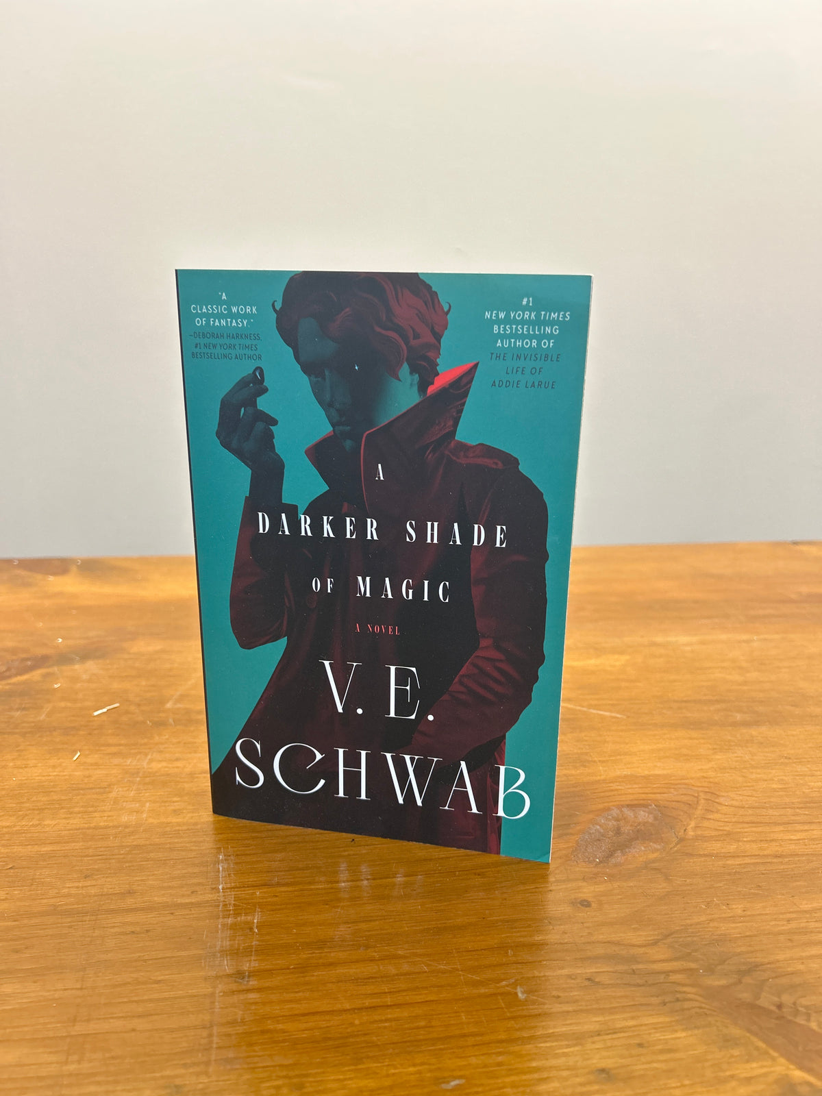DARKER SHADE OF MAGIC by: VE Schwab