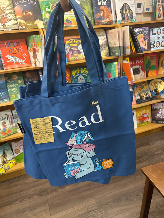 ELEPHANT & PIGGIE READ TOTE