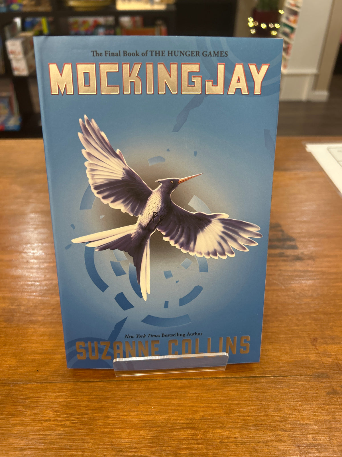 Mockingjay by: Suzanne Collins