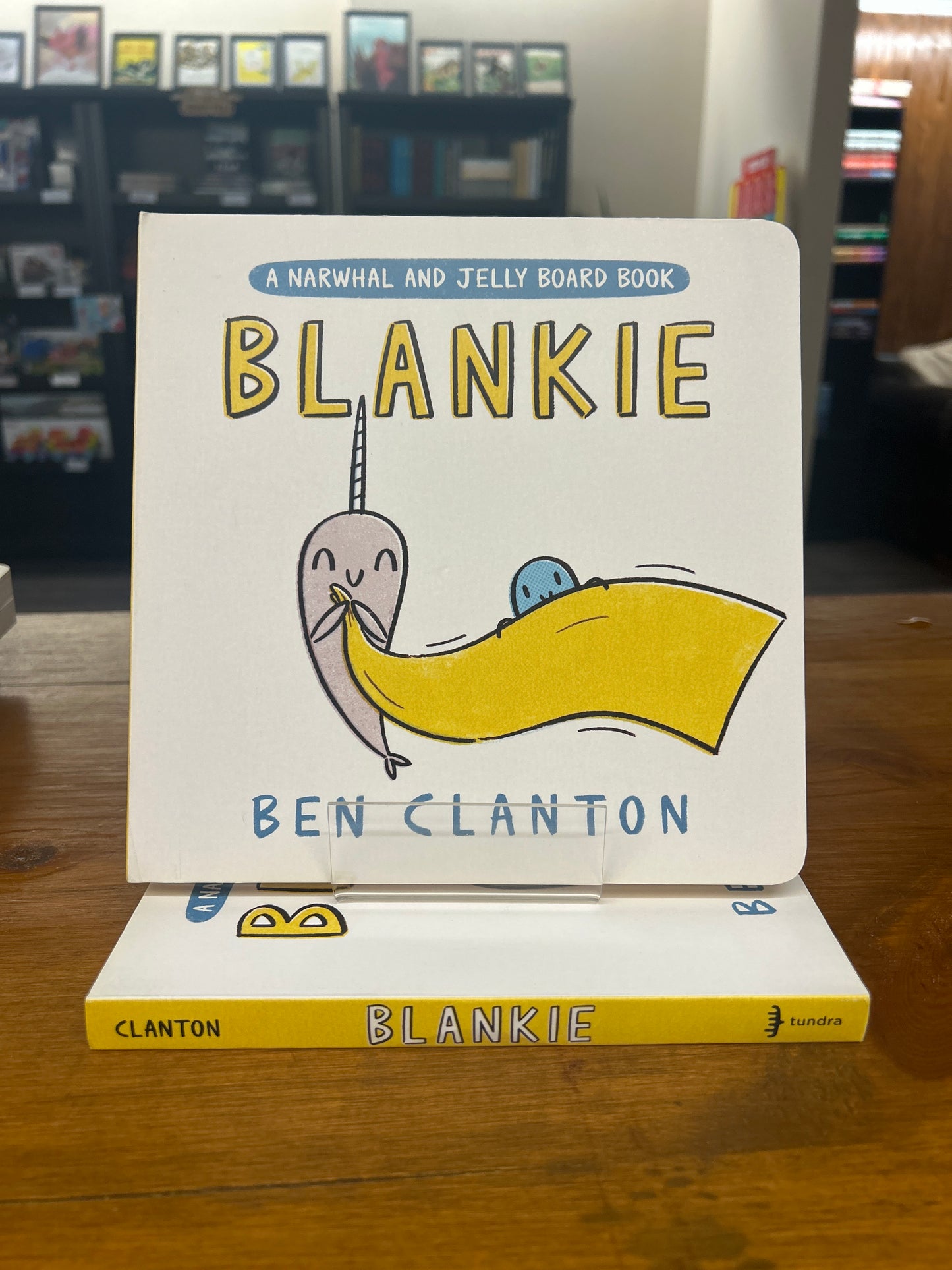 Blankie (A Narwhal and Jelly Board Book)
