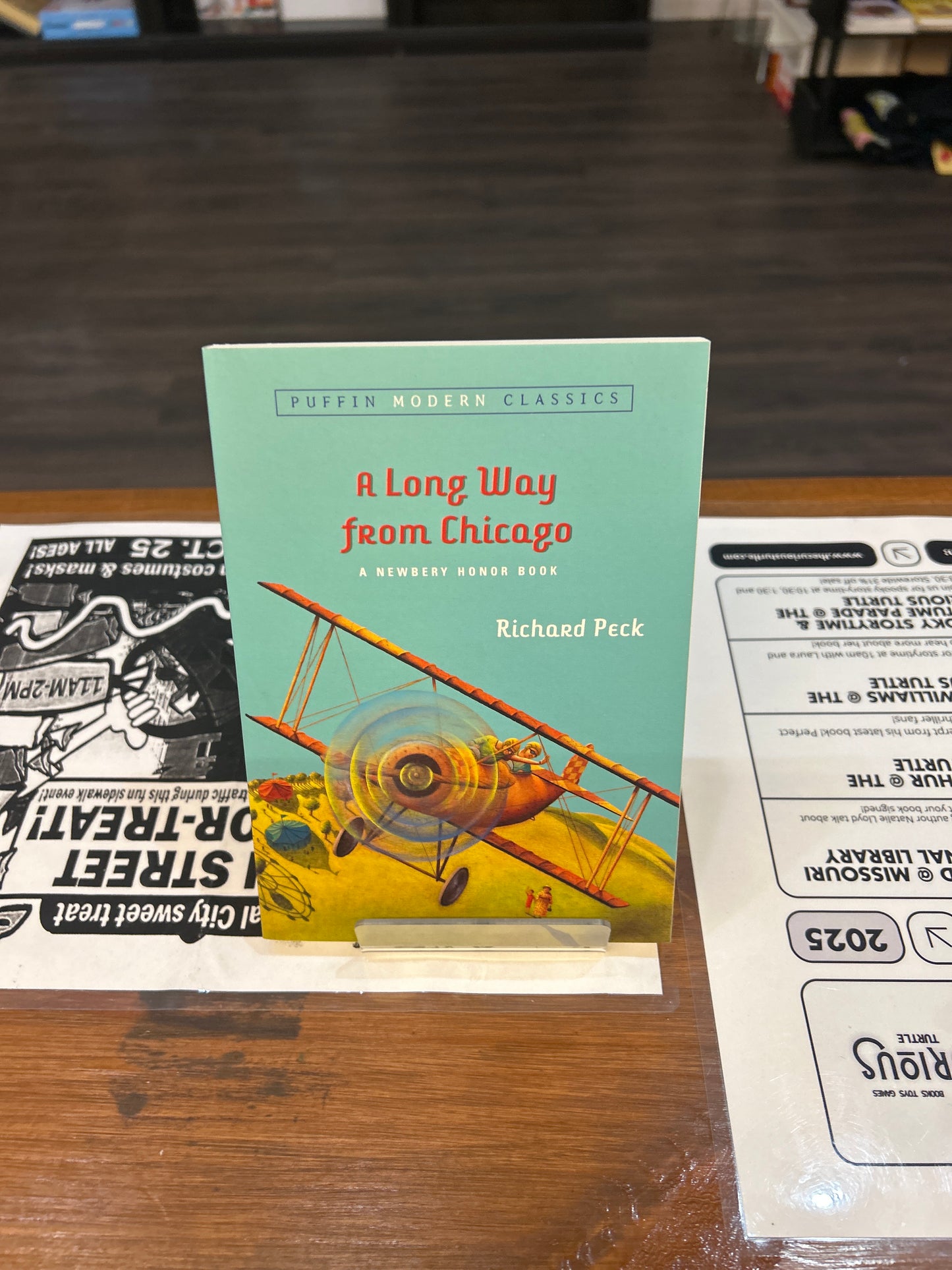 A Long Way From Chicago (Puffin Modern Classics)