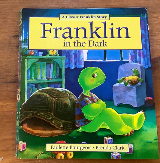 Franklin in the Dark ( PB)