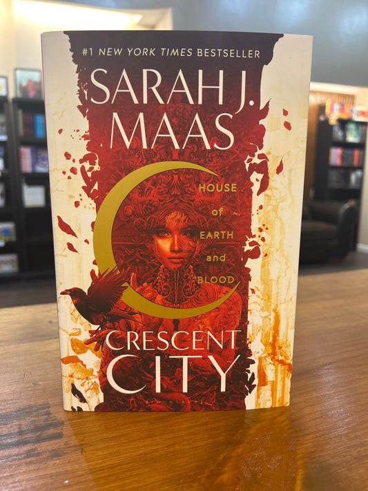 HOUSE OF EARTH AND BLOOD by: Sarah J. Maas (HB)