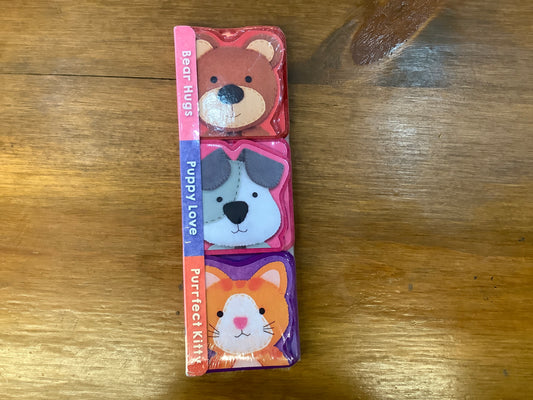 Fuzzy Friends Valentine 3-Book Box Set (Bear Hugs/Puppy Love/Purrfect Kitty)