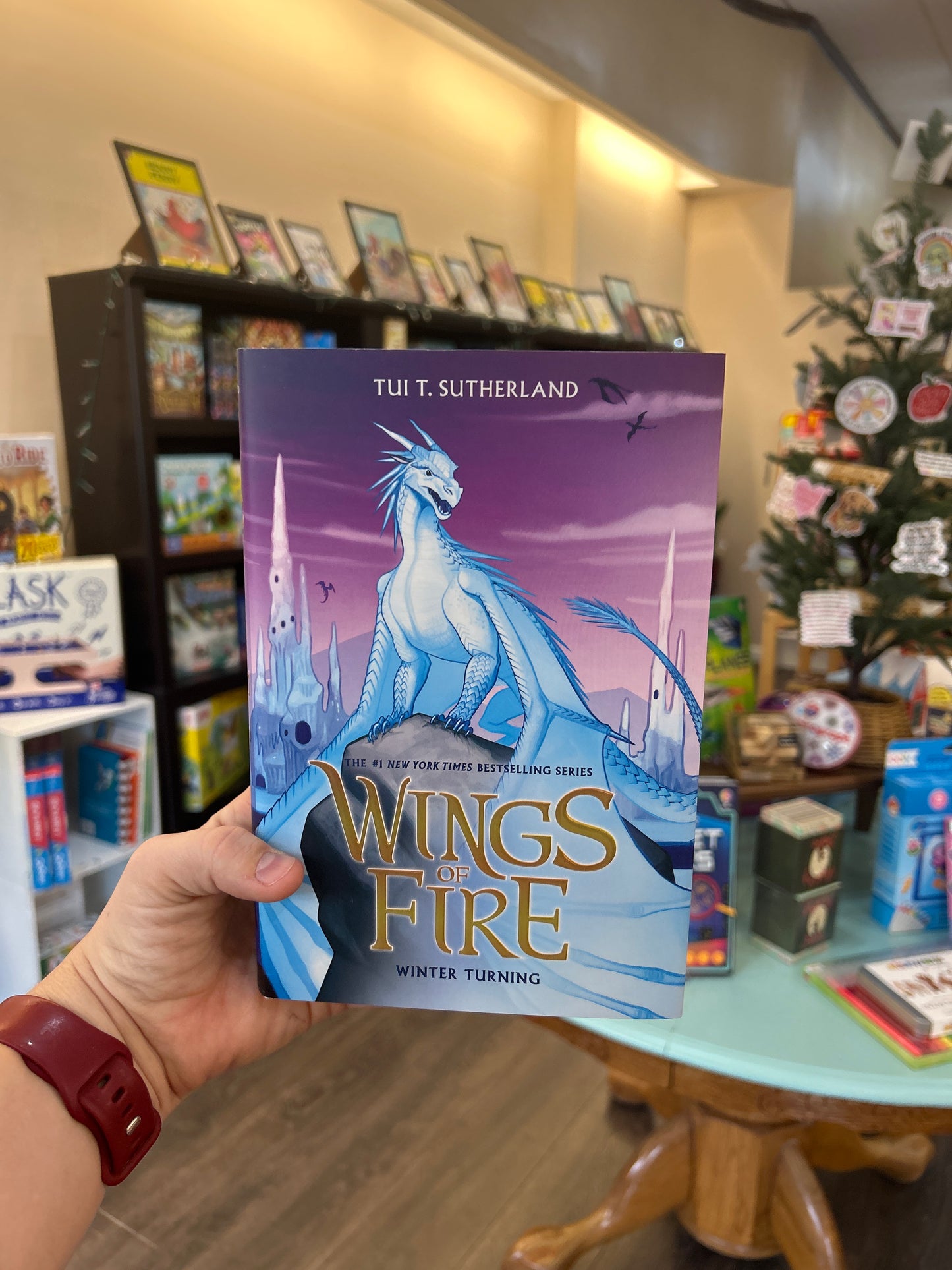 WINGS OF FIRE BOOK SEVEN: WINTER TURNING